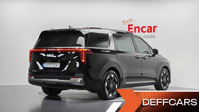 Kia CARNIVAL Diesel 7-Seater Signature купить на сайте DeffCars