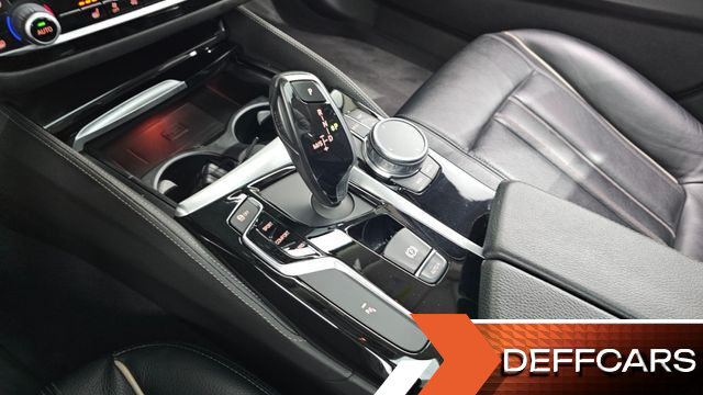 BMW 5-SERIES 520d Luxury Special Edition купить на сайте DeffCars