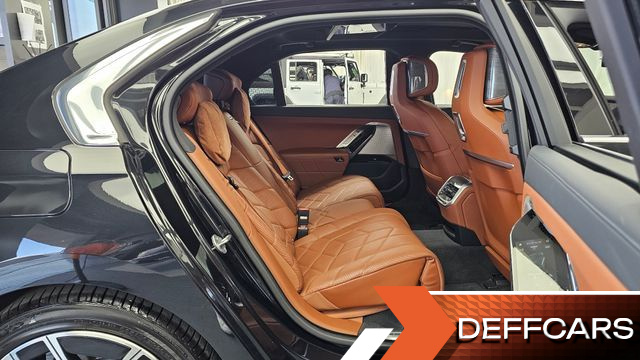 BMW 7-SERIES 740i xDrive M Sport купить на сайте DeffCars