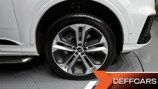 Audi Q7 55 TFSI Quattro Premium купить на сайте DeffCars