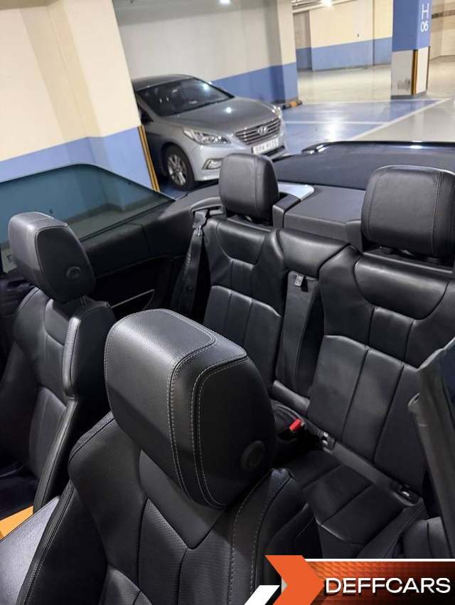 Land Rover RANGE ROVER EVOQUE 2.0 TD4 SE Dynamic Convertible купить на сайте DeffCars