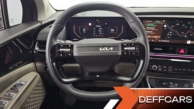 Kia CARNIVAL Diesel 9-Seater Signature купить на сайте DeffCars