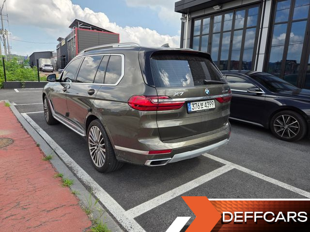 BMW X7 xDrive 40i Design Pure Excellence 6-Seater купить на сайте DeffCars