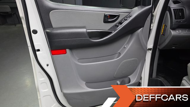 Hyundai STAREX Van 3-Seater Style купить на сайте DeffCars