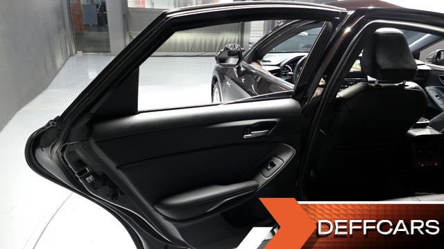 Toyota AVALON 2.5 Hybrid купить на сайте DeffCars