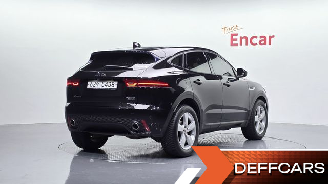 Jaguar E-PACE R250 R-Dynamic SE купить на сайте DeffCars