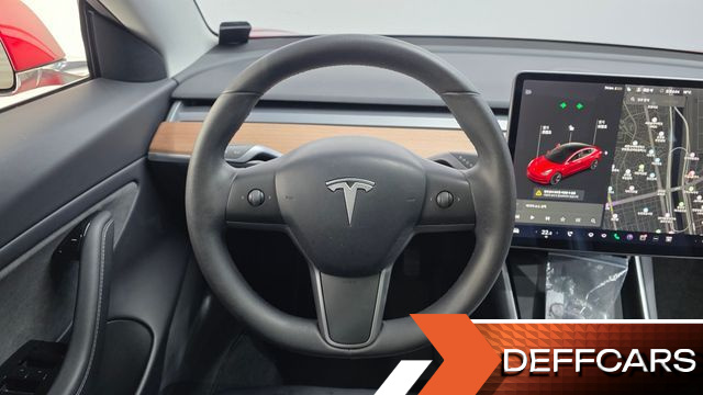 Tesla MODEL 3 Long Range AWD купить на сайте DeffCars