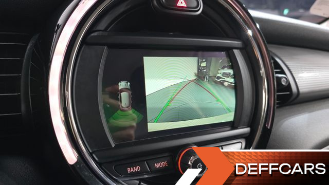 Mini COOPER 5Door Standard 3rd купить на сайте DeffCars