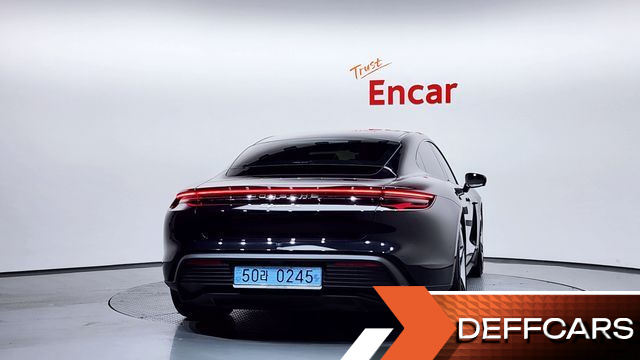 Porsche TAYCAN 4S купить на сайте DeffCars