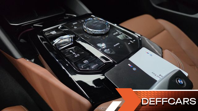 BMW 5-SERIES 530i xDrive M Sport купить на сайте DeffCars