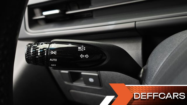 Hyundai STARIA L3.5 Cargo 5-Seater Modern купить на сайте DeffCars