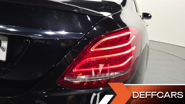 Mercedes C-CLASS C200 Avantgarde купить на сайте DeffCars