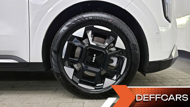 Kia CARNIVAL Gasoline 9-Seater Signature купить на сайте DeffCars