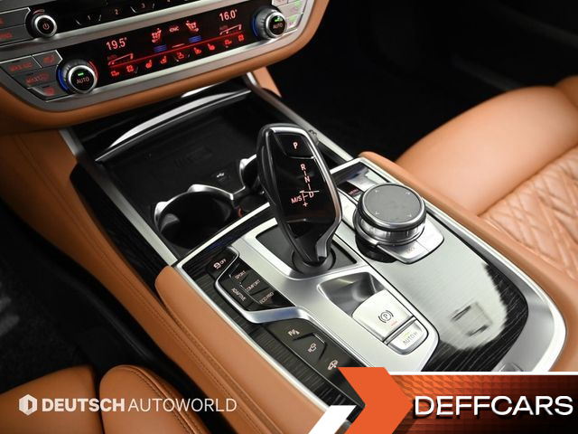 BMW 7-SERIES 740Li xDrive M Sport Package купить на сайте DeffCars