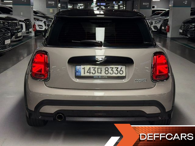 Mini COOPER Classic Plus Launch Pack Third Generation купить на сайте DeffCars
