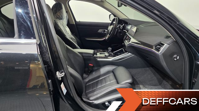 BMW 3-SERIES 320i Luxury купить на сайте DeffCars