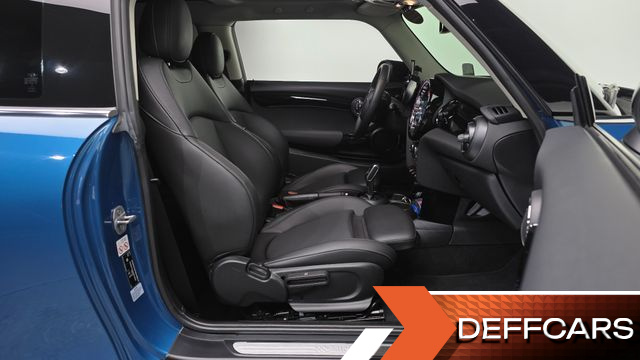 Mini COOPER Classic Launch Pack Third Generation купить на сайте DeffCars
