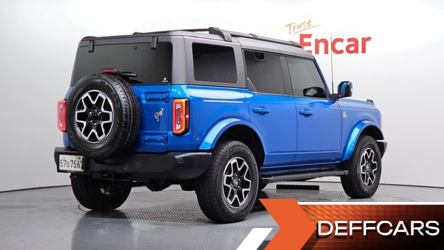 Ford BRONCO 2.7 Outer Banks купить на сайте DeffCars