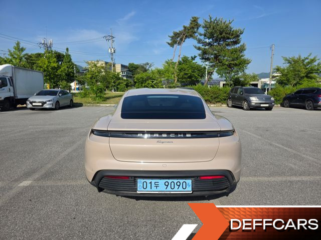 Porsche TAYCAN Base купить на сайте DeffCars
