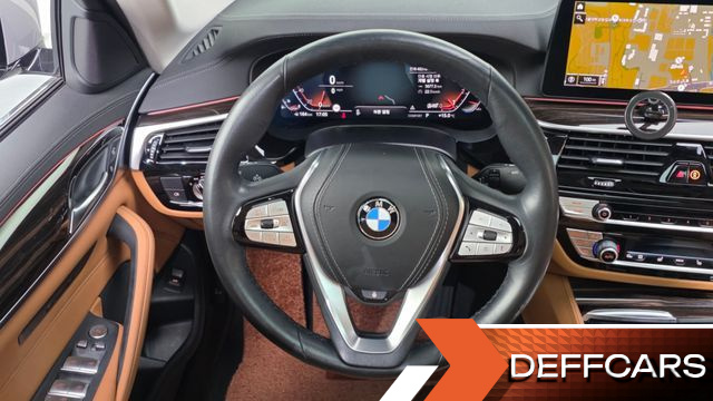 BMW 5-SERIES 520i Luxury купить на сайте DeffCars