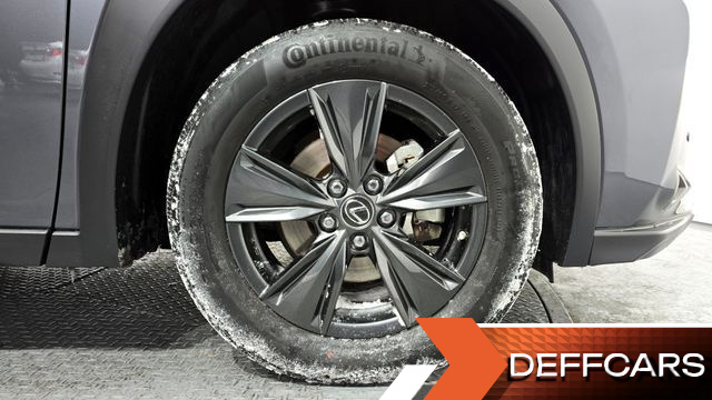 Lexus UX 2.0 2WD купить на сайте DeffCars