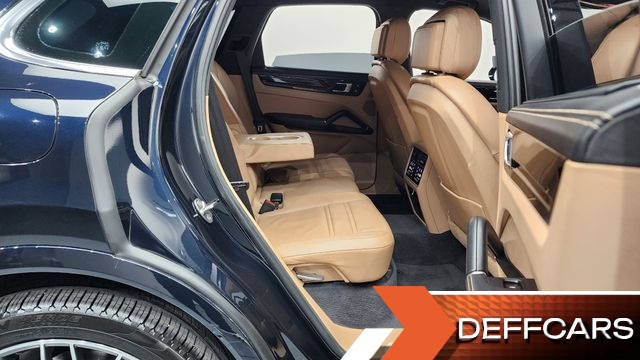 Porsche CAYENNE 3.0 купить на сайте DeffCars