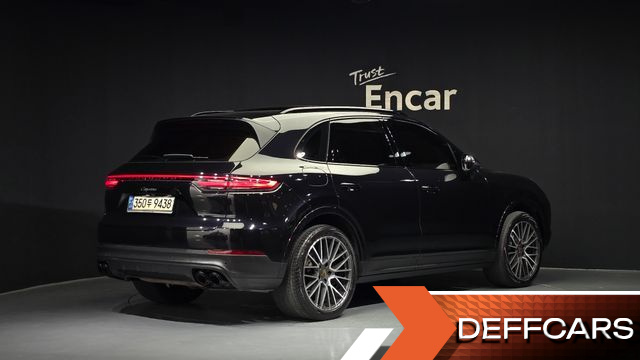 Porsche CAYENNE 3.0 купить на сайте DeffCars