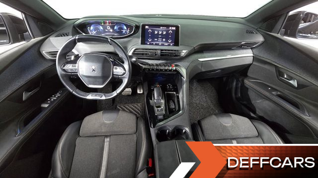Peugeot 5008 1.5 BlueHDi GT Line купить на сайте DeffCars