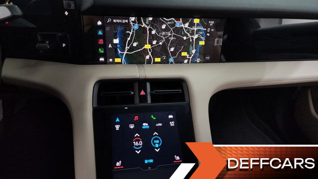 Porsche TAYCAN Base купить на сайте DeffCars