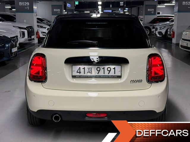 Mini COOPER 5Door Standard 3rd купить на сайте DeffCars