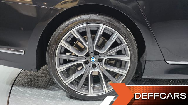 BMW 7-SERIES 740i M Sport купить на сайте DeffCars