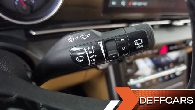 Kia CARNIVAL Diesel 9-Seater Prestige купить на сайте DeffCars
