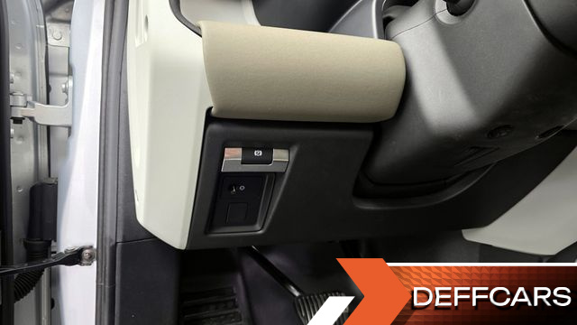 Land Rover DEFENDER 110 D240 SE купить на сайте DeffCars