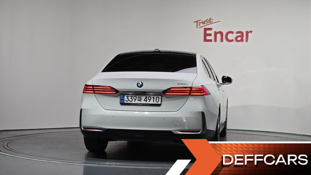 BMW 5-SERIES 520i купить на сайте DeffCars