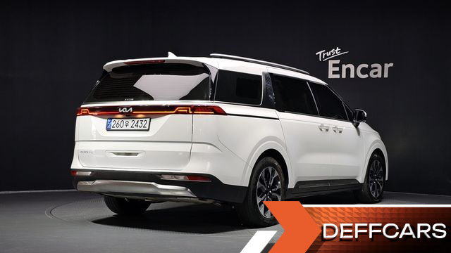 Kia CARNIVAL Diesel 9-Seater Signature купить на сайте DeffCars