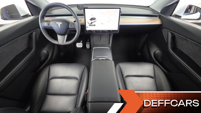 Tesla MODEL Y Standard Range RWD купить на сайте DeffCars