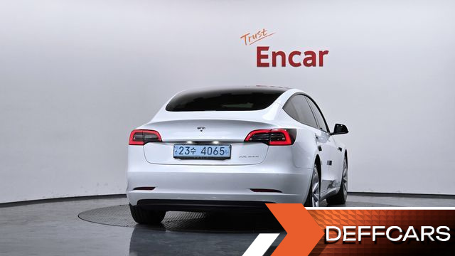 Tesla MODEL 3 Long Range AWD купить на сайте DeffCars