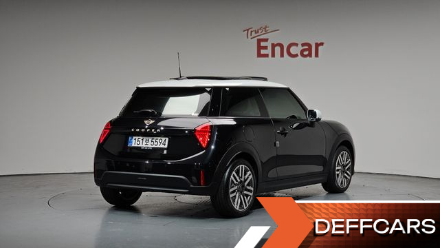 Mini COOPER Classic купить на сайте DeffCars