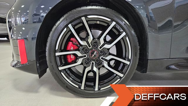 Mini COOPER JCW купить на сайте DeffCars