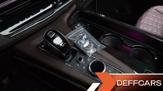 Cadillac ESCALADE 6.2 Premium Luxury Platinum купить на сайте DeffCars