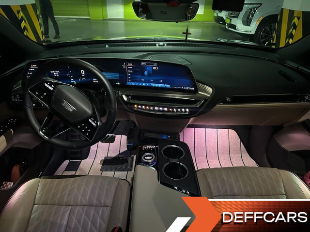 Cadillac LYRIQ Sport купить на сайте DeffCars