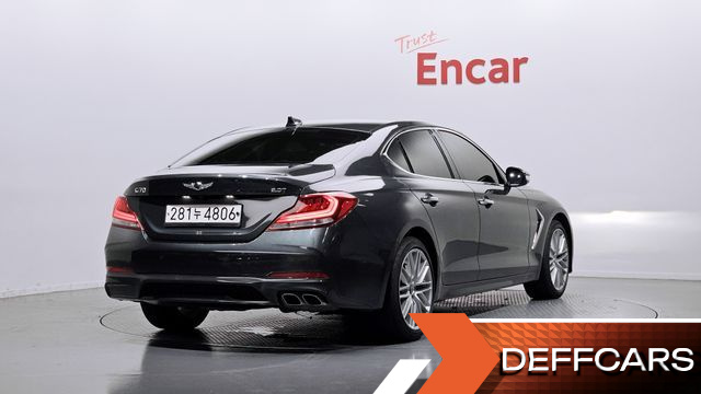 Genesis G70 2.0T Elite купить на сайте DeffCars