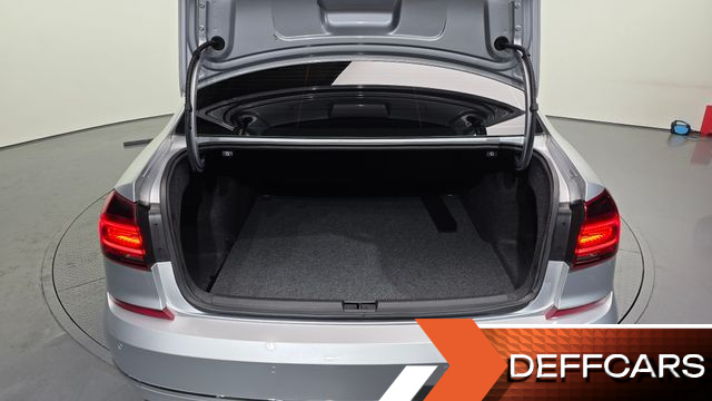 Volkswagen PASSAT 2.0 TSI B7 купить на сайте DeffCars