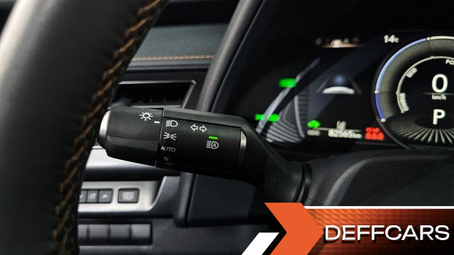 Lexus UX 2.0 2WD купить на сайте DeffCars