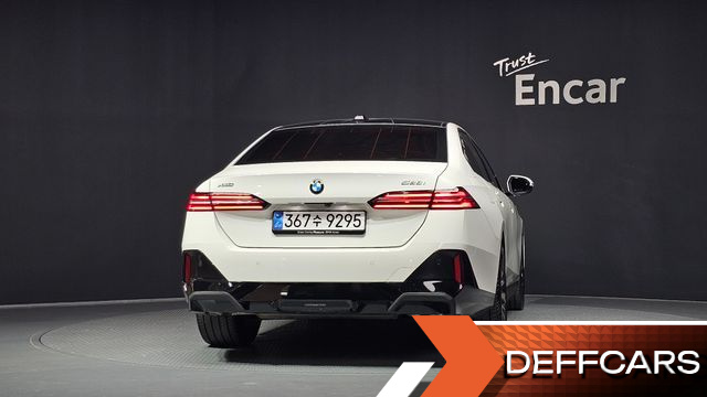 BMW 5-SERIES 530i xDrive M Sport купить на сайте DeffCars