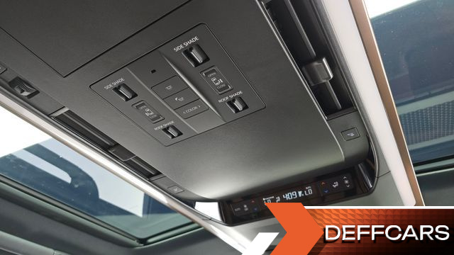 Toyota ALPHARD 2.5 HEV Executive AWD купить на сайте DeffCars
