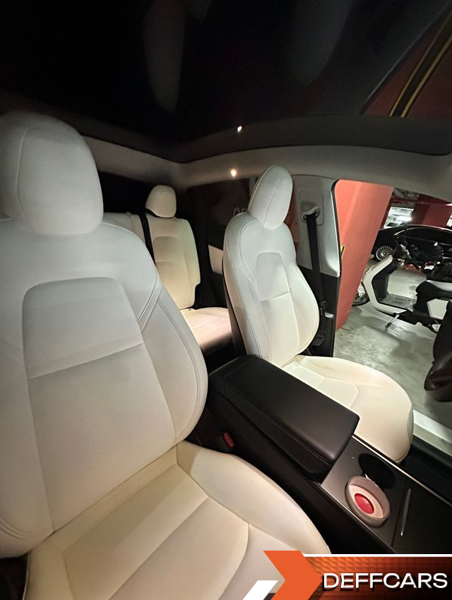 Tesla MODEL Y Standard Range RWD купить на сайте DeffCars