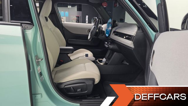 Mini COOPER 5 Door Favoured купить на сайте DeffCars