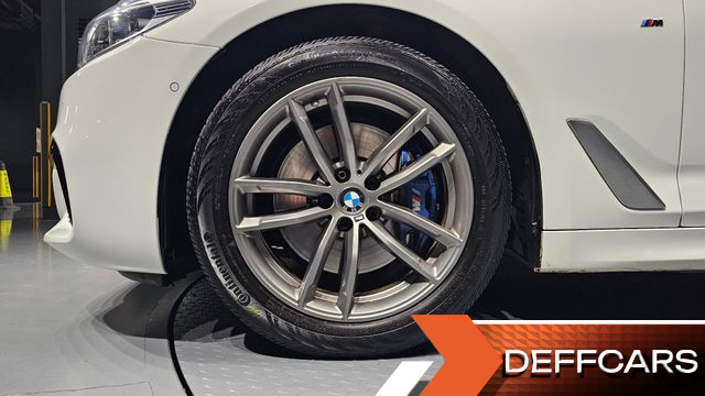 BMW 5-SERIES 530i M Sport Package Plus купить на сайте DeffCars