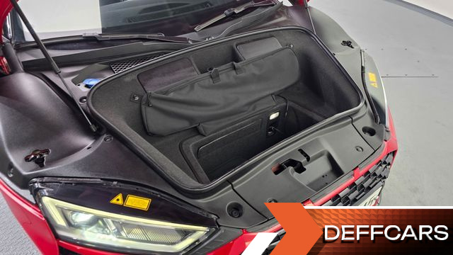 Audi R8 5.2 V10 Spyder купить на сайте DeffCars